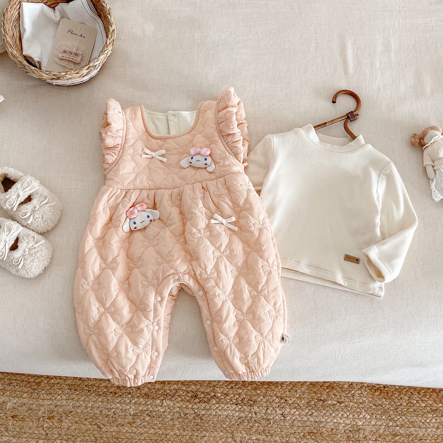 Children's Long-Sleeved Jumpsuit with Animal Print and Bows