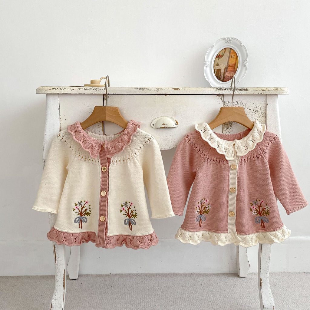 Vestido de punto con florecitas.