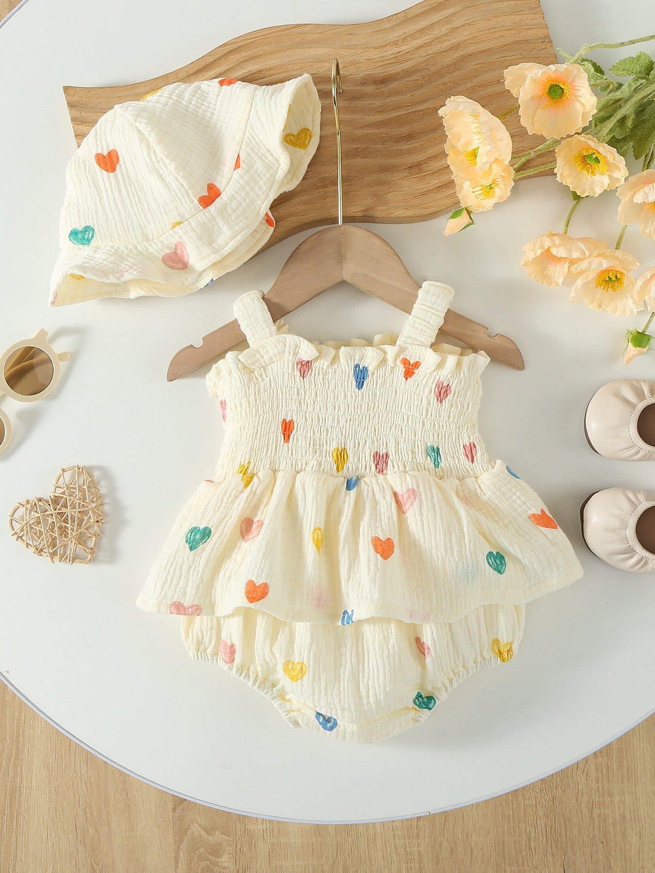 Baby Girl Sleeveless Print Romper with Hat