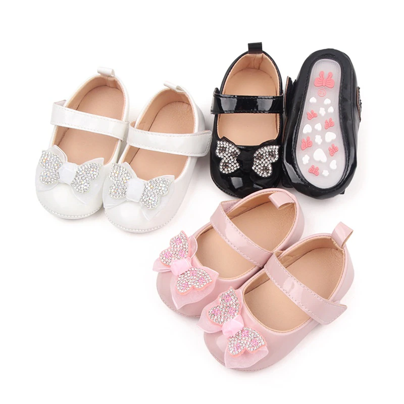 Scarpe per bambini con farfalla