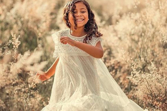 Vestito glitterato per bambine con ruches