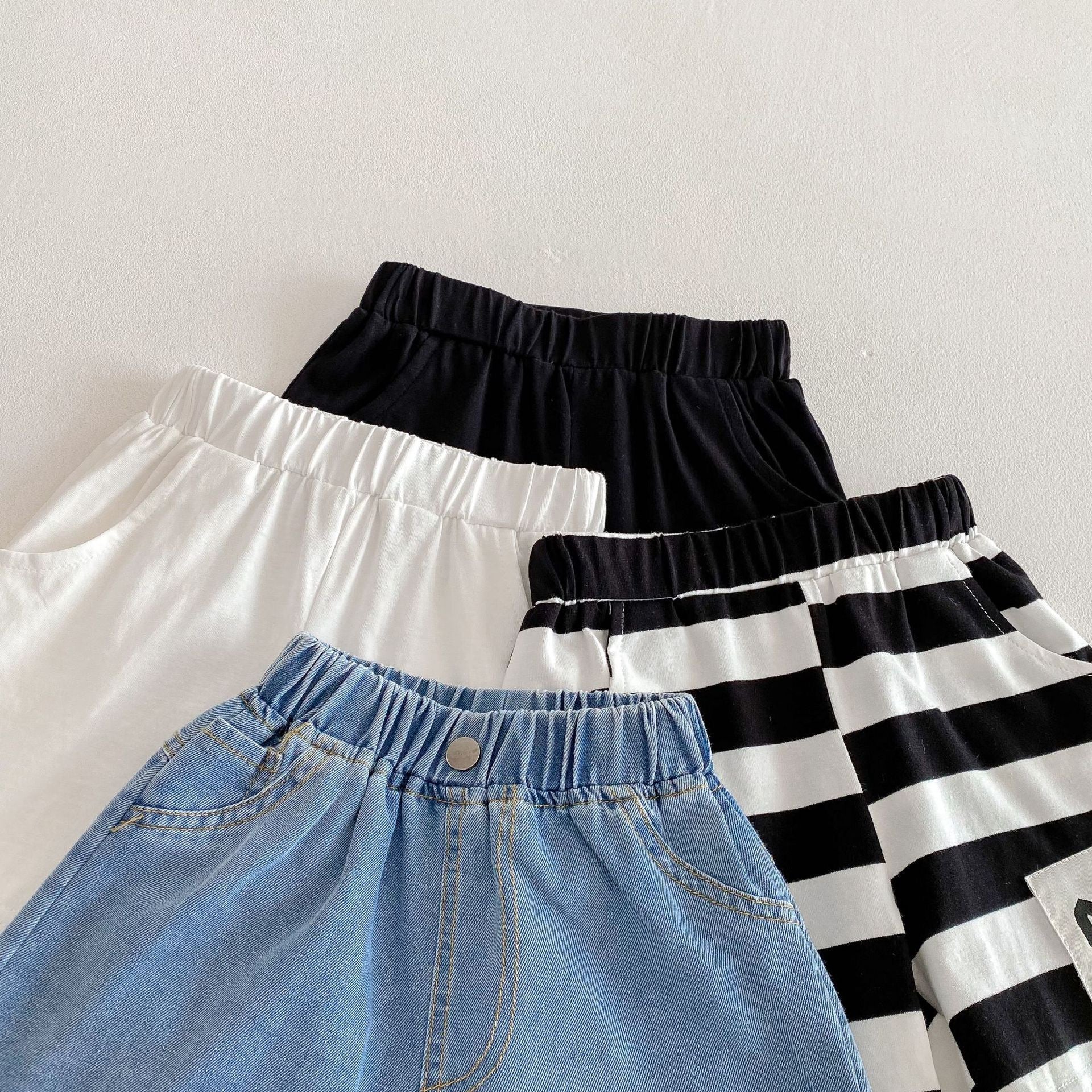 Pantaloncini da ragazzo MIU