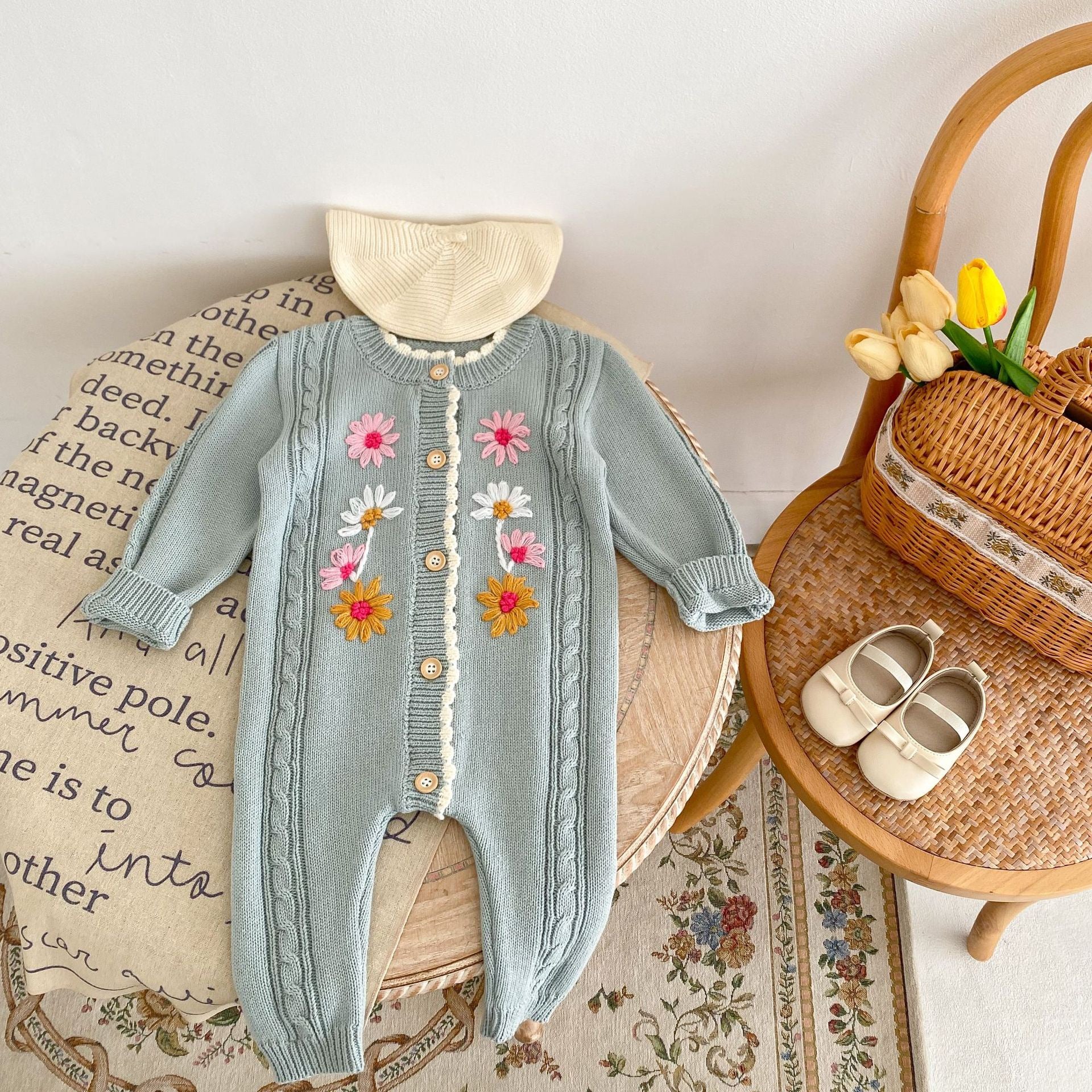 Children's Knitted Jumpsuit with Little Flowers