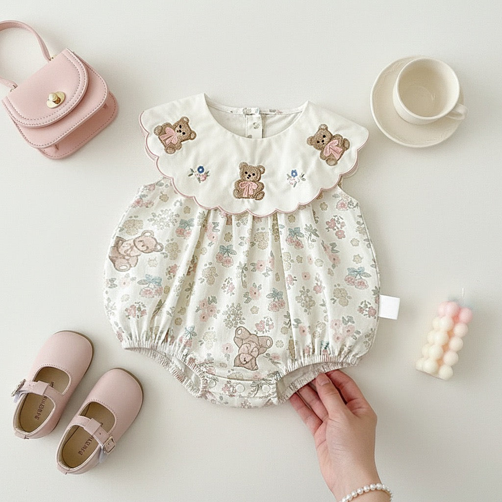 Traje de bebé con diseño de osito de peluche - Delicado