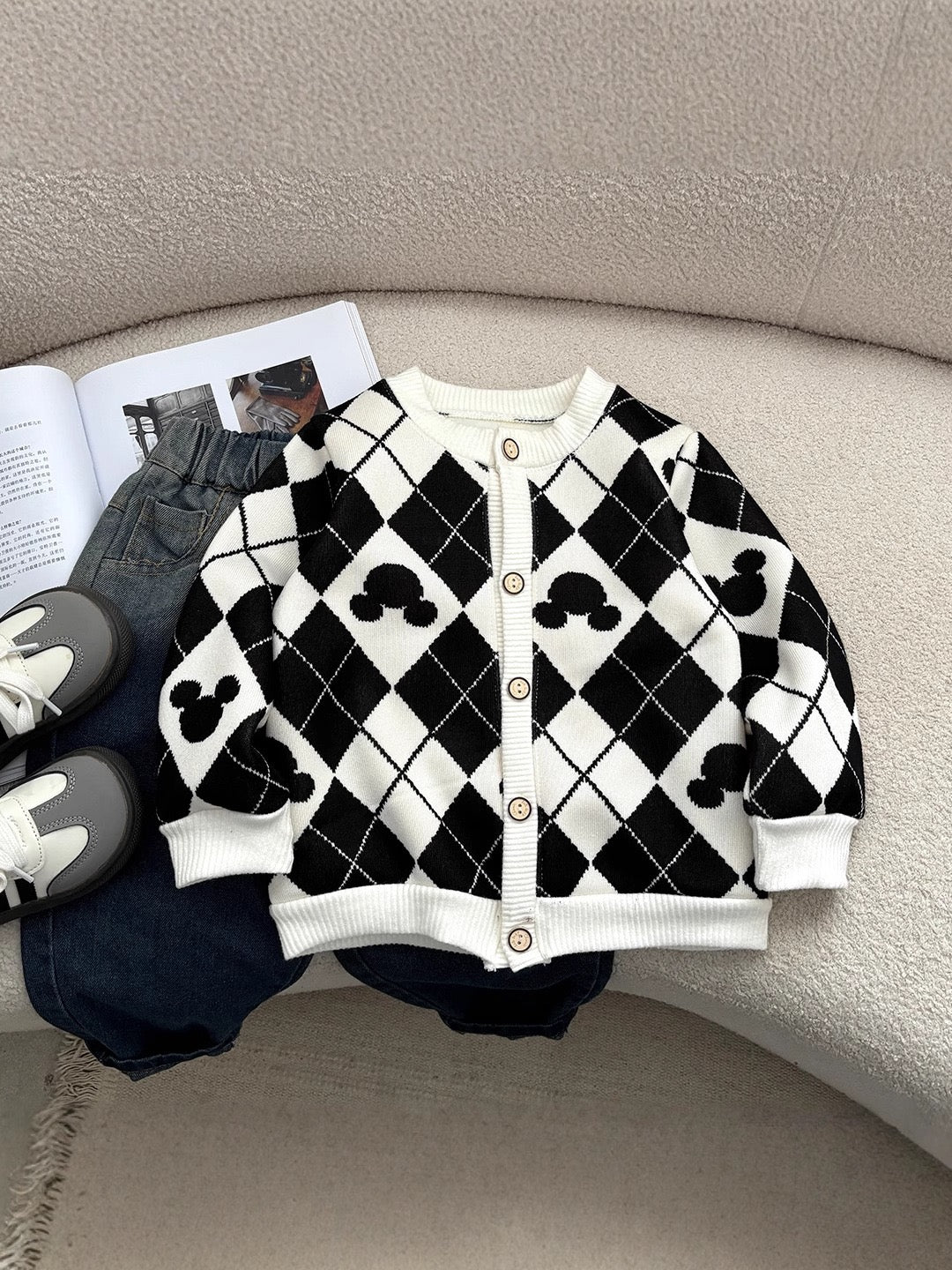 Kids Striped Heart Embroidered Warm Sweater Coat