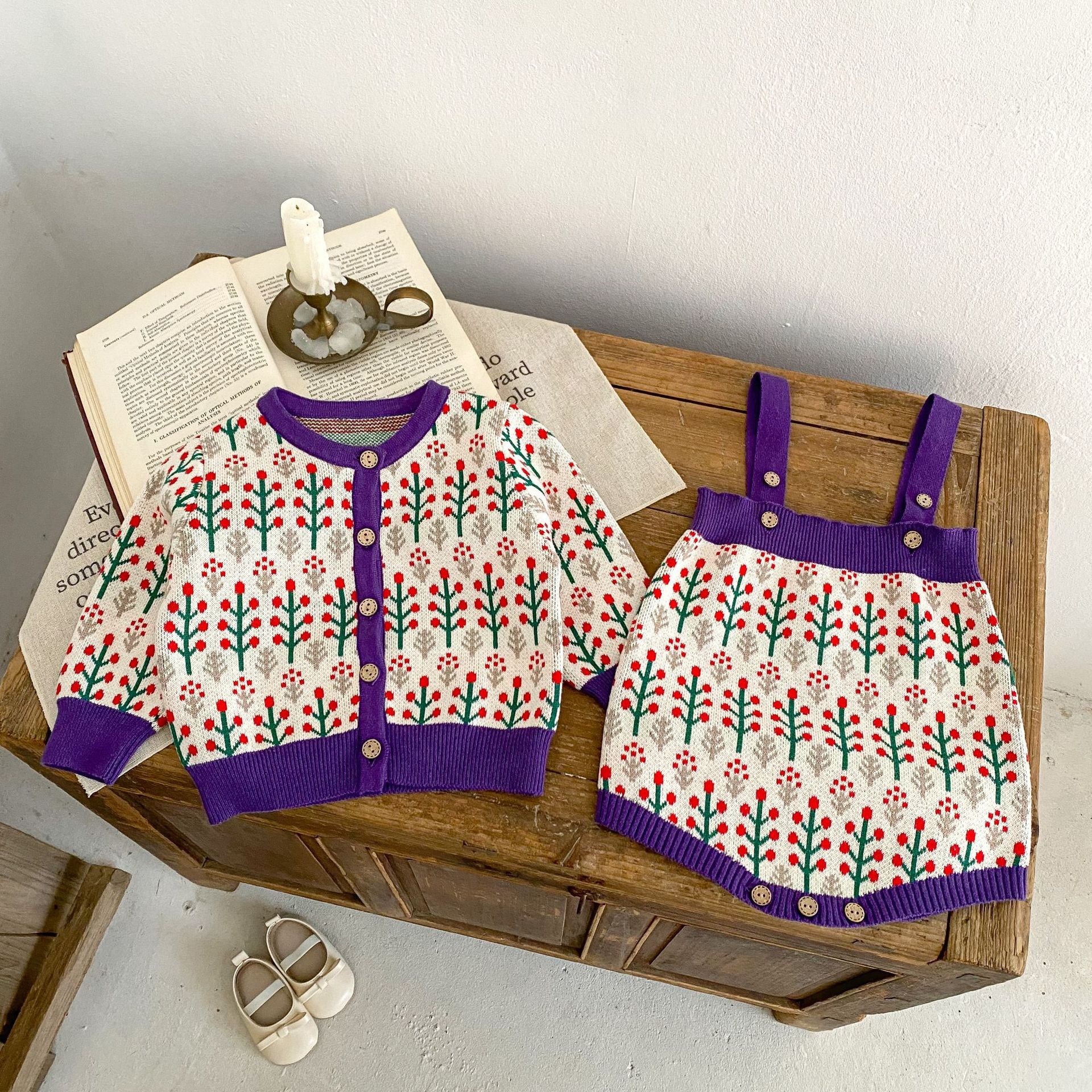 Children's Knitted Set with Little Flowers