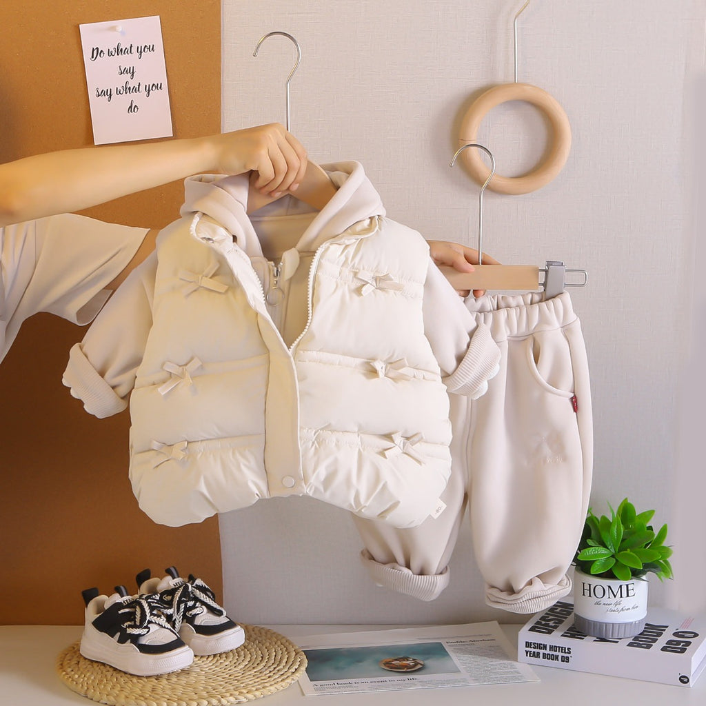 Conjunto de invierno para niños con lazos