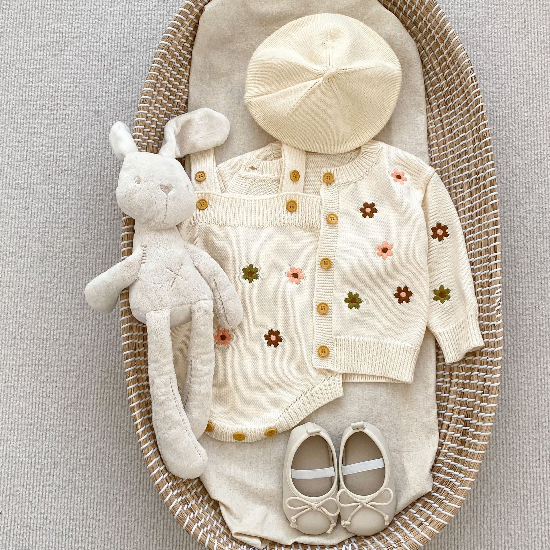 Children's Knitted Set with Little Flowers