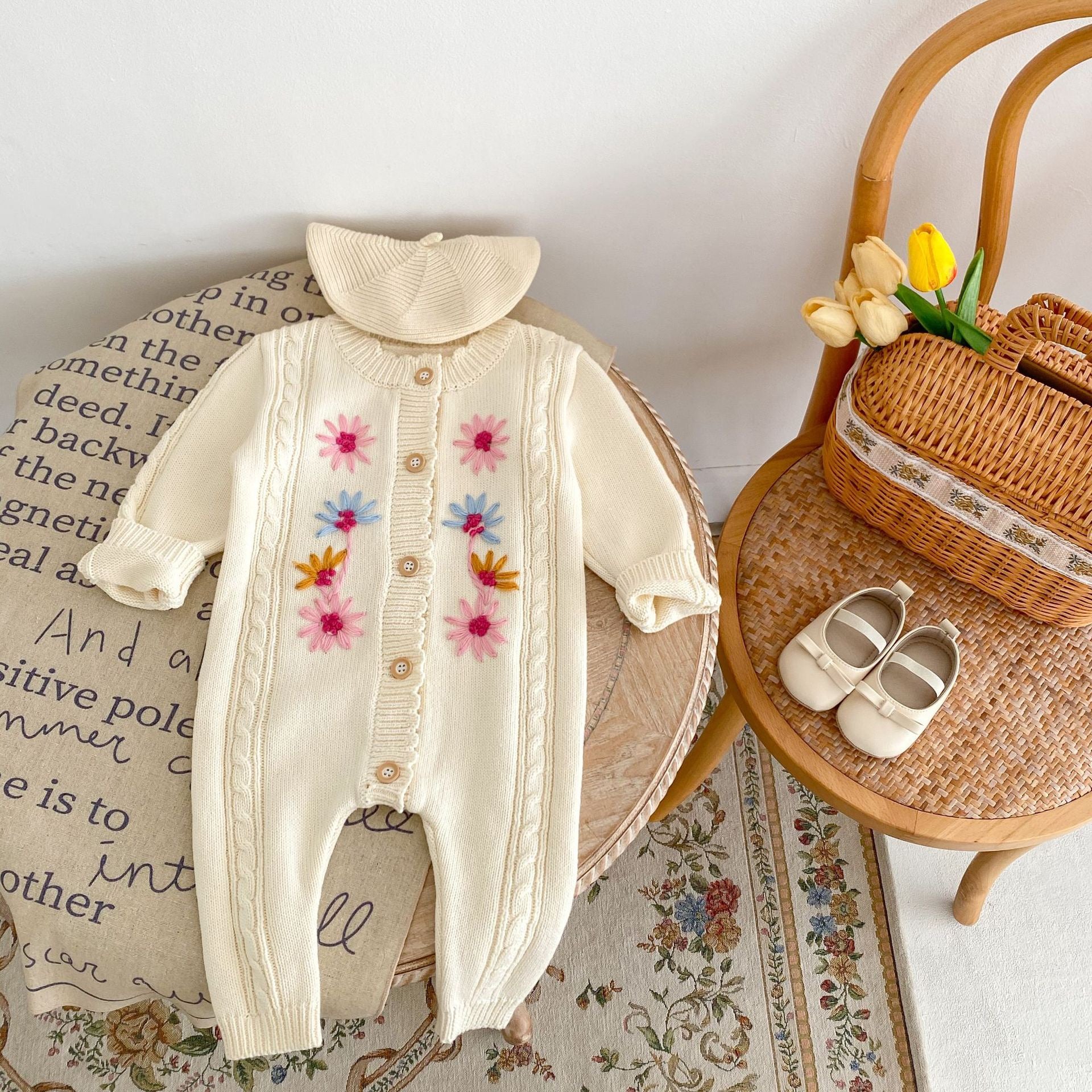 Children's Knitted Jumpsuit with Little Flowers