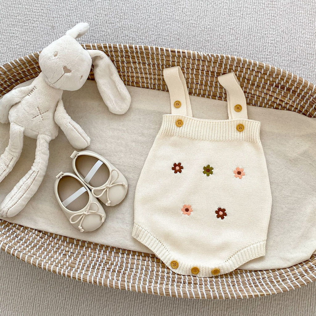 Children's Knitted Set with Little Flowers