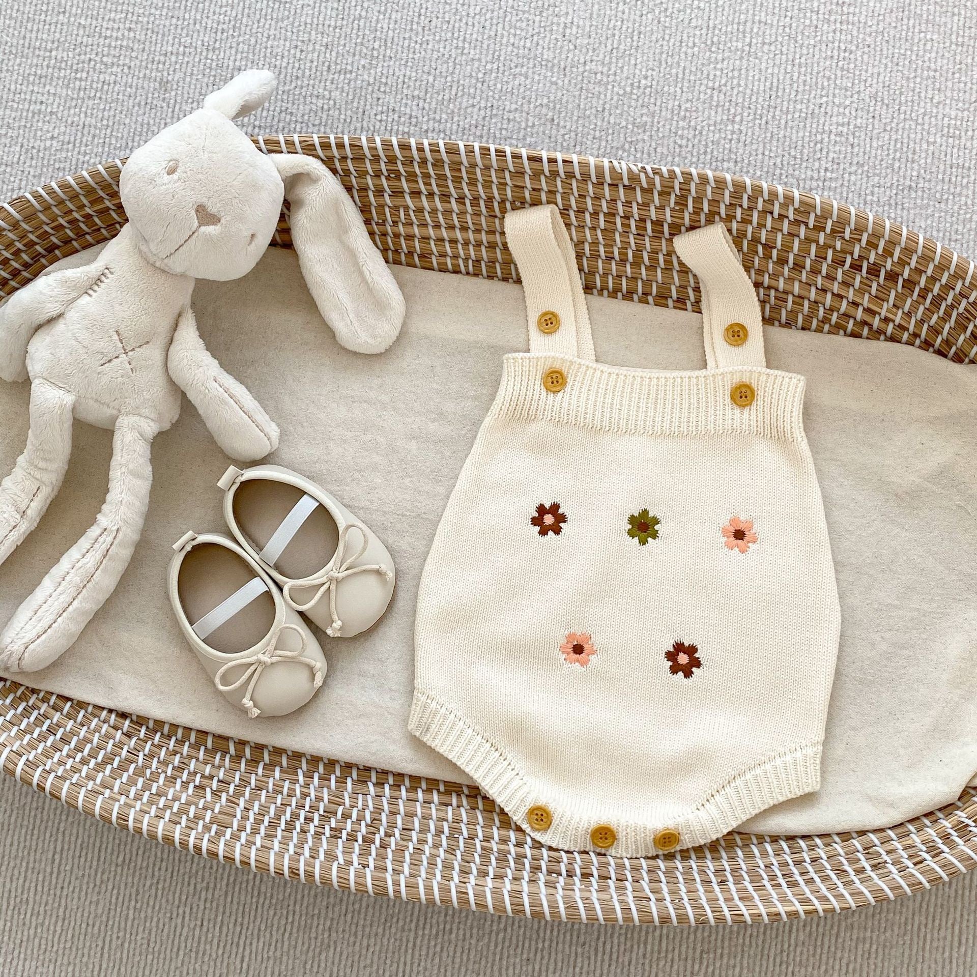 Children's Knitted Set with Little Flowers