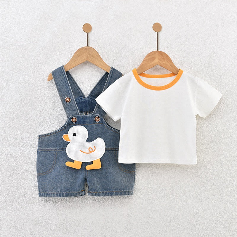 Salopette con T-shirt per cuccioli/anatroccoli