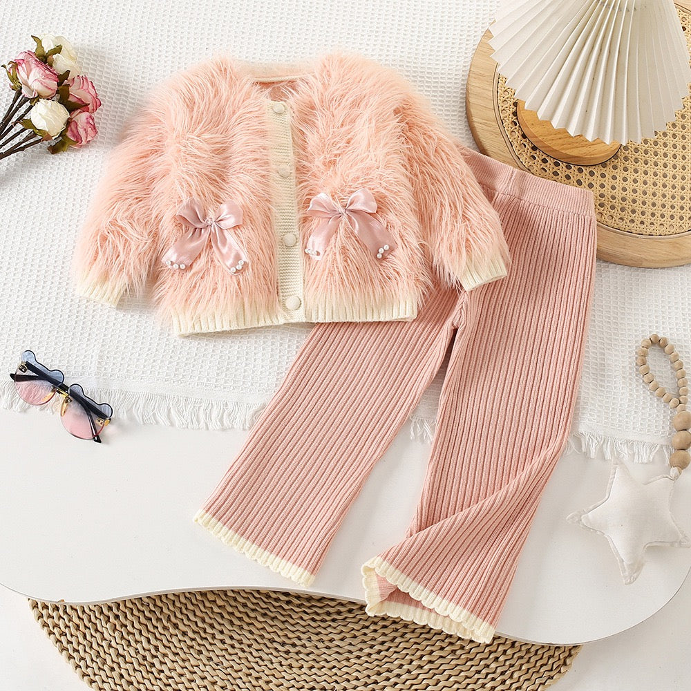 Children's Winter Outfit with Faux Fur and Bow