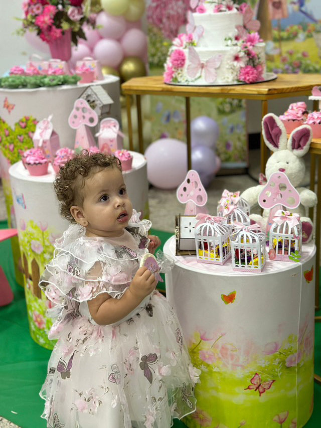 Vestito da festa per bambina con farfalla vaporosa