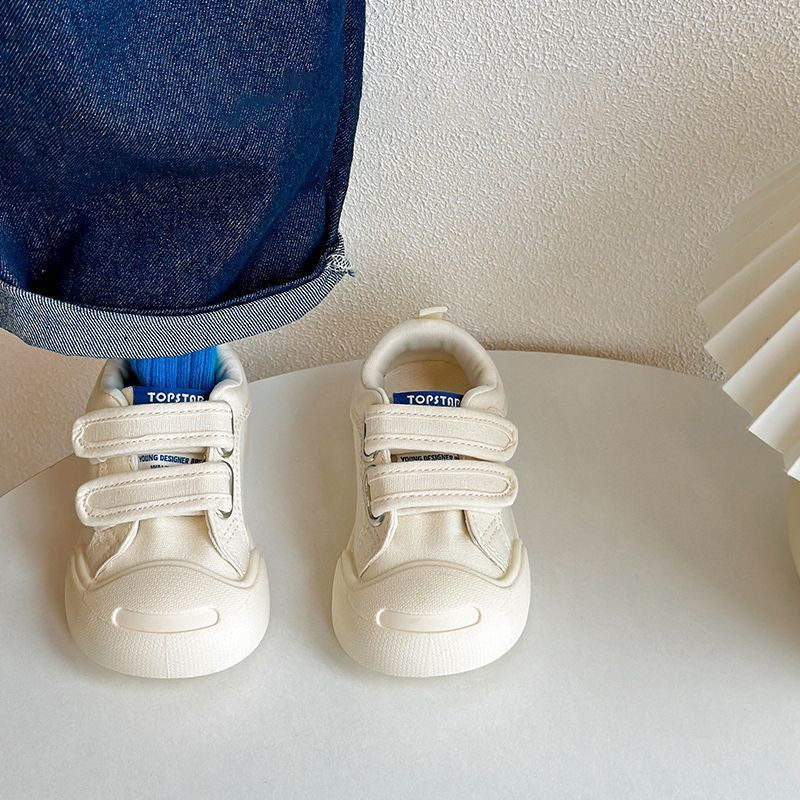 Sneakers da bambino con doppio strappo