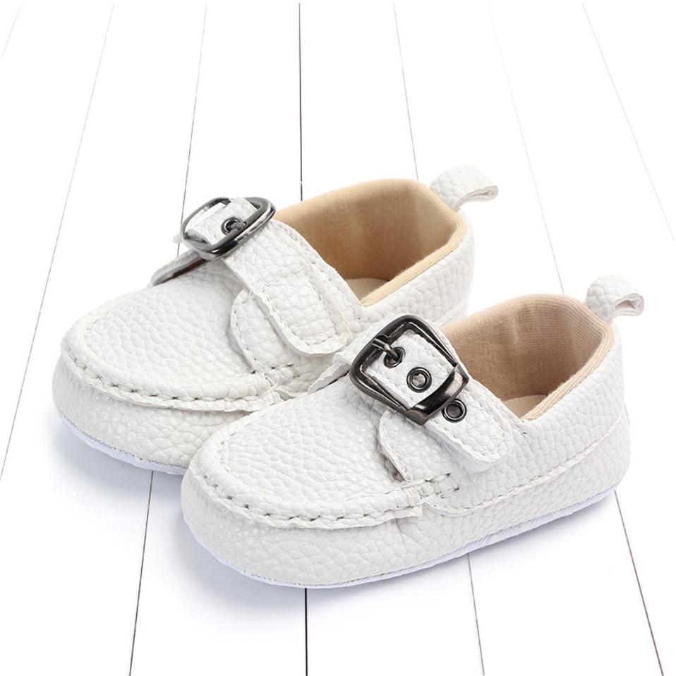 Buckle Moccasin