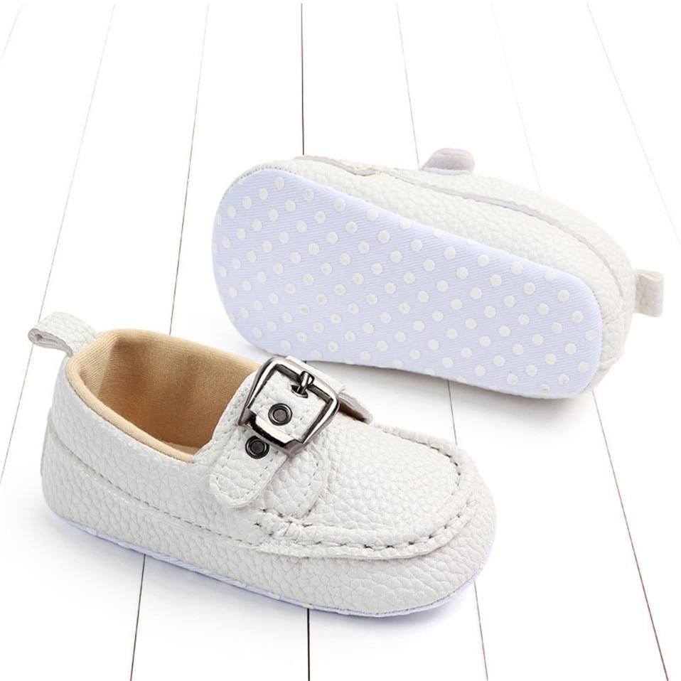 Buckle Moccasin