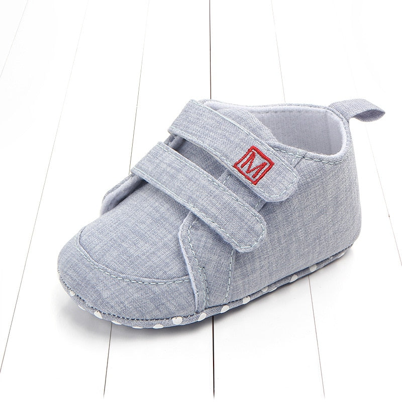 M Sneakers in velcro