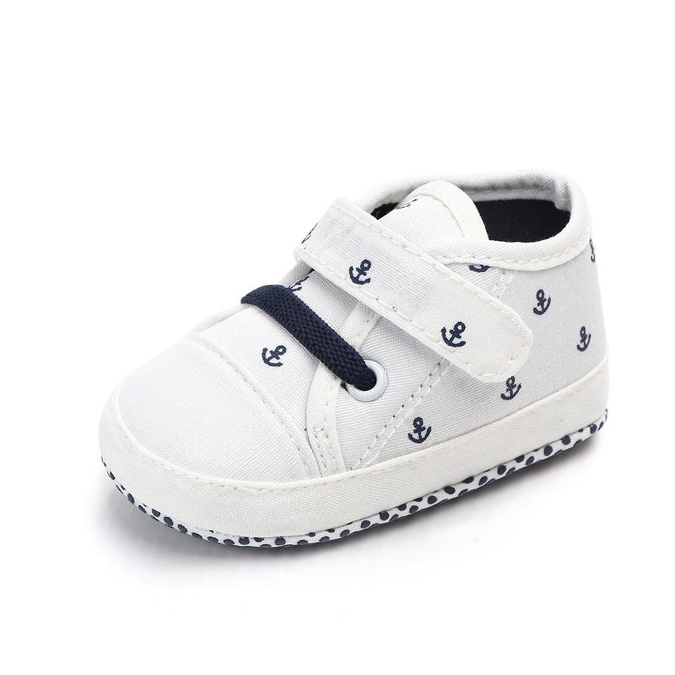 Sneakers con il Velcro