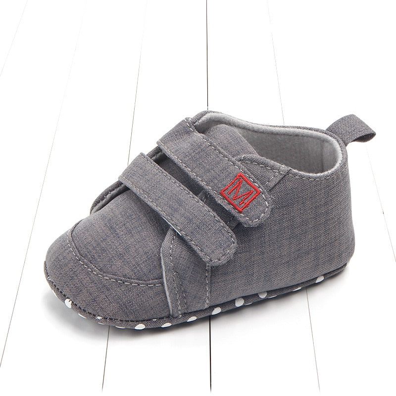 M Sneakers in velcro