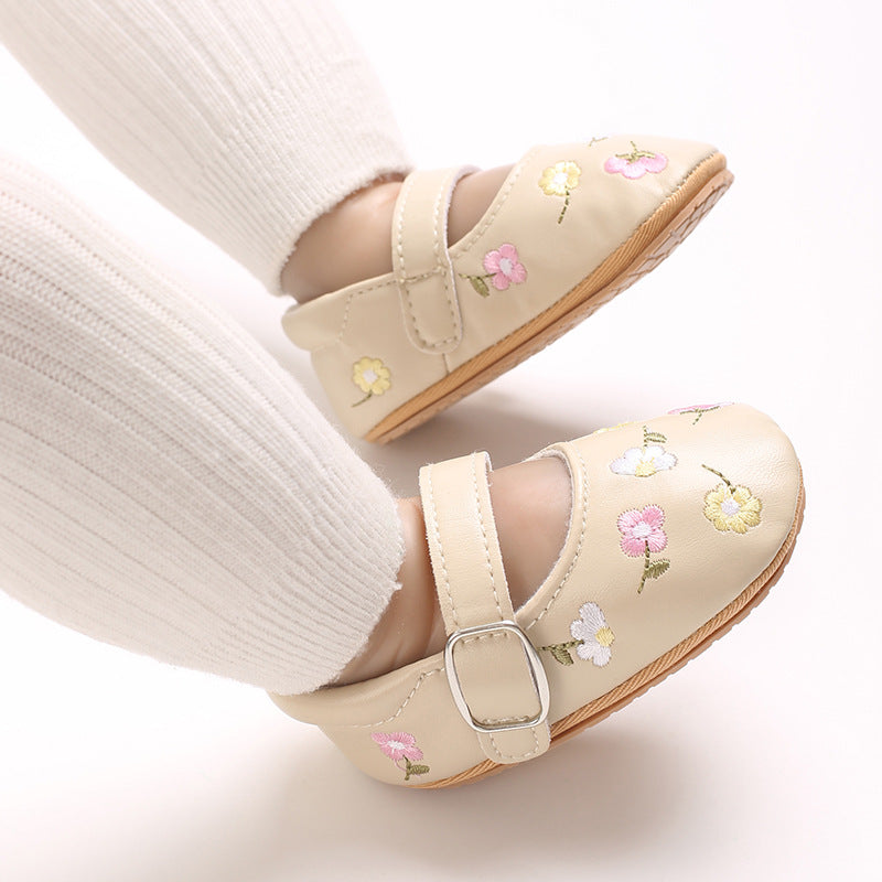 Fiori per scarpe da bambino