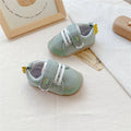 Scarpine morbide per bambini con strappo