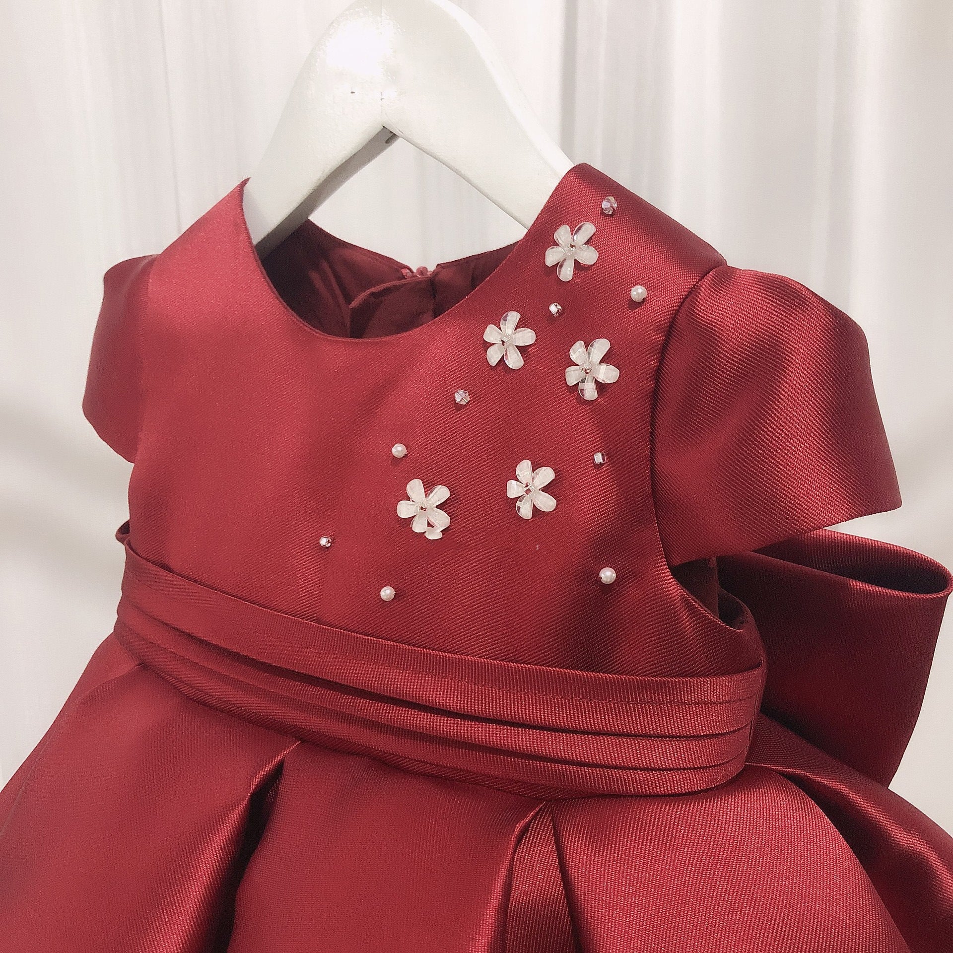 Party Dress with Flowers and Bow at the Back