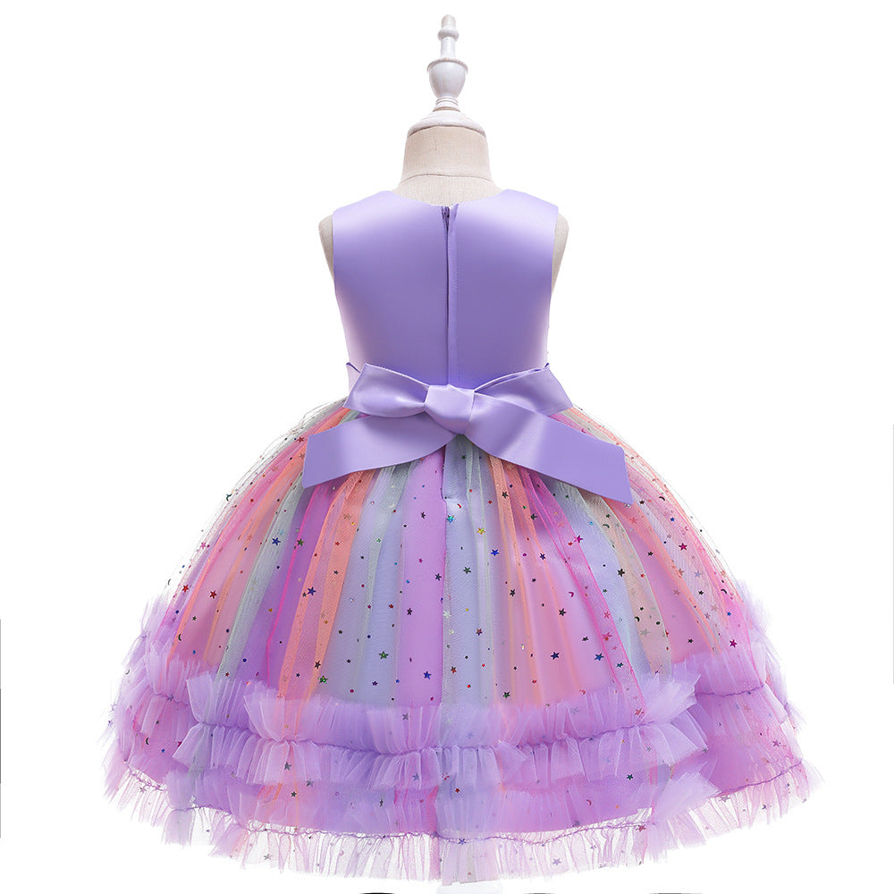 Abito da festa con stelle di tulle colorate