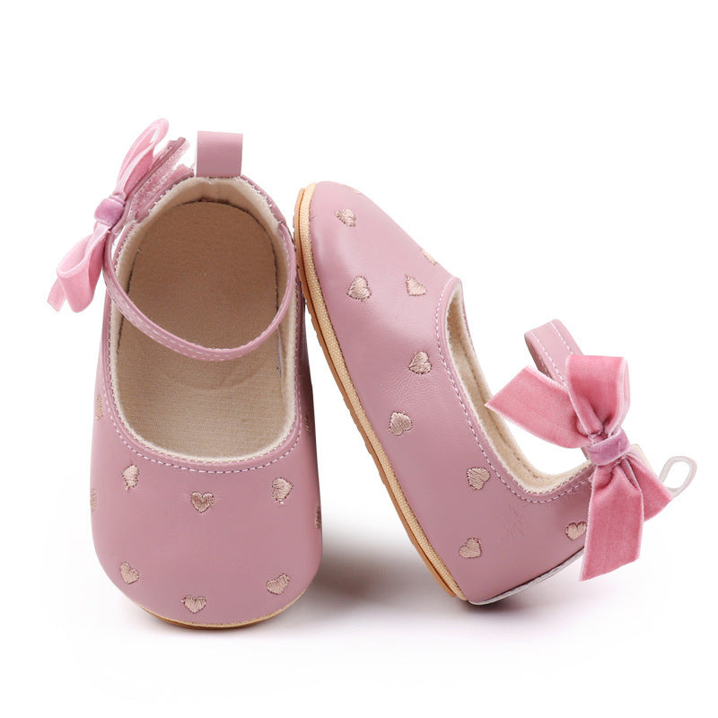 Scarpe da bambina con cuoricini