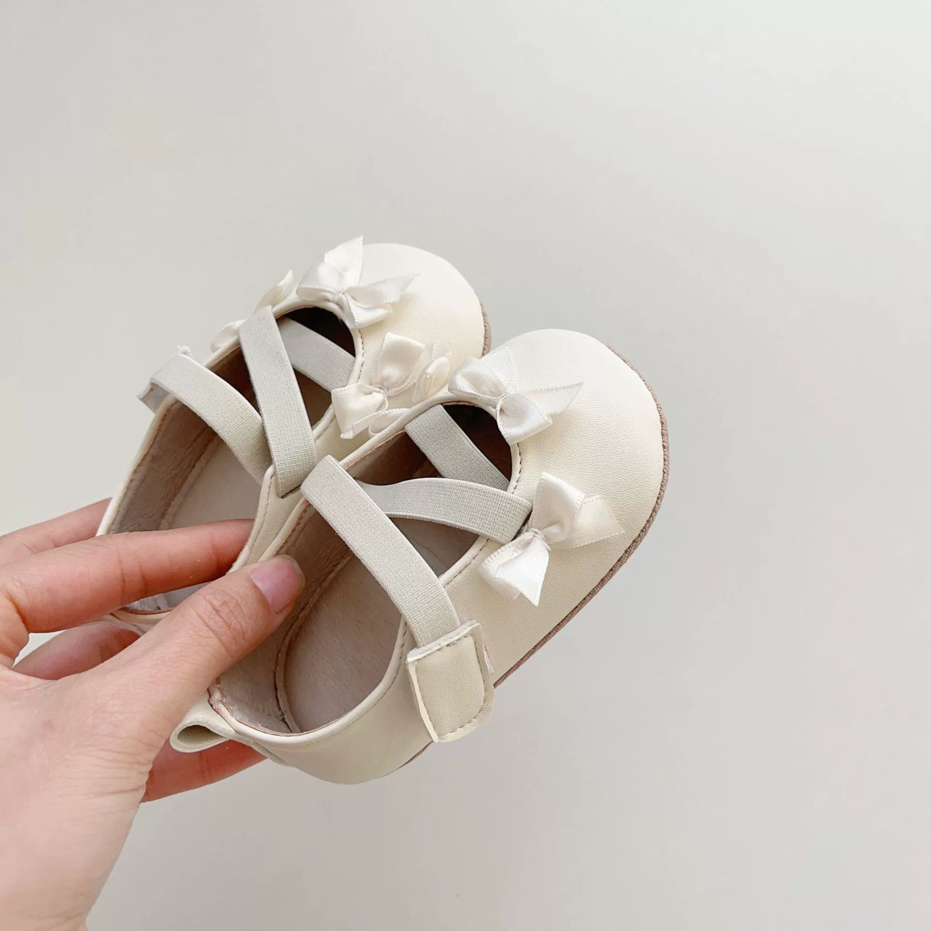 Children's Shoes with Bows