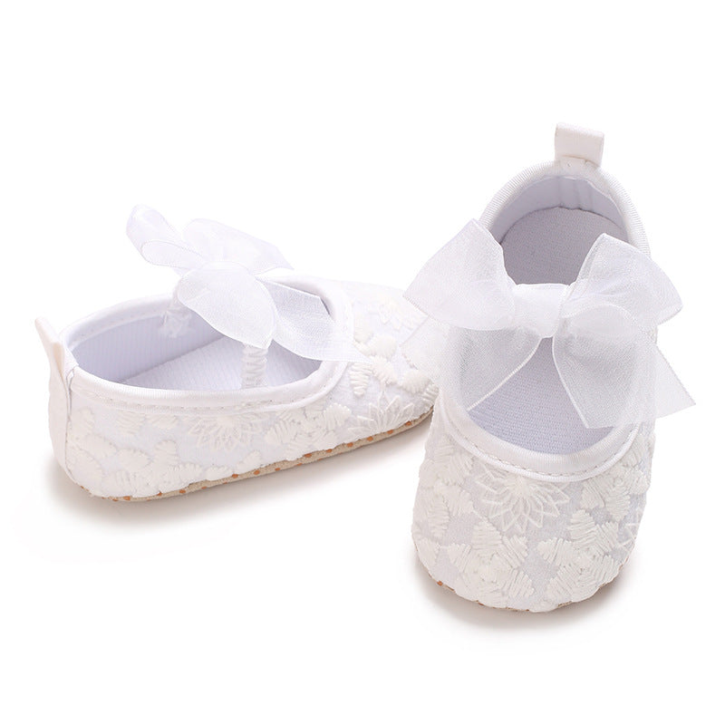 Children's Lace-Up Shoe with Bow