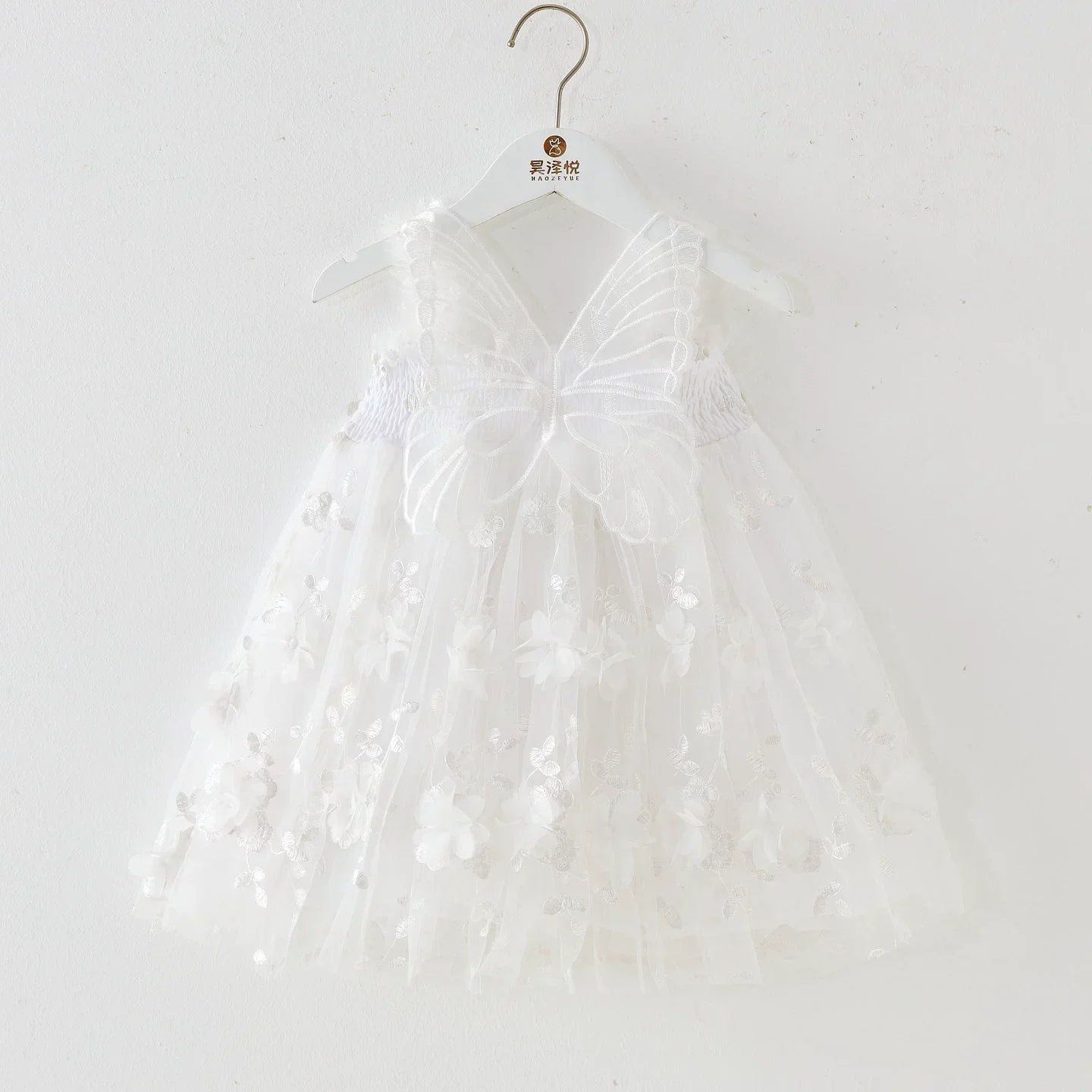 Tulle Dress With Flowers And Little Wings