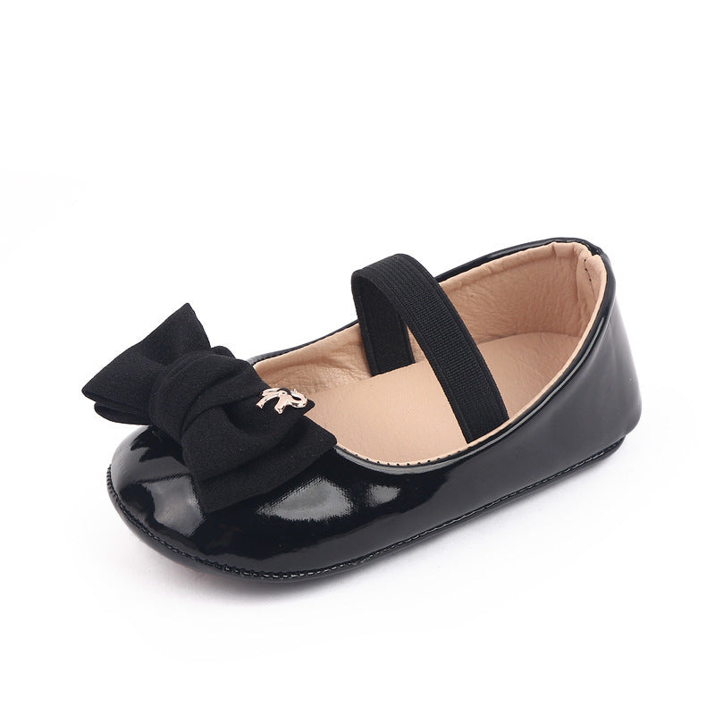 Scarpa da Bambina in Vernice con Fiocco