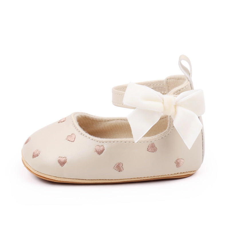 Scarpe da bambina con cuoricini