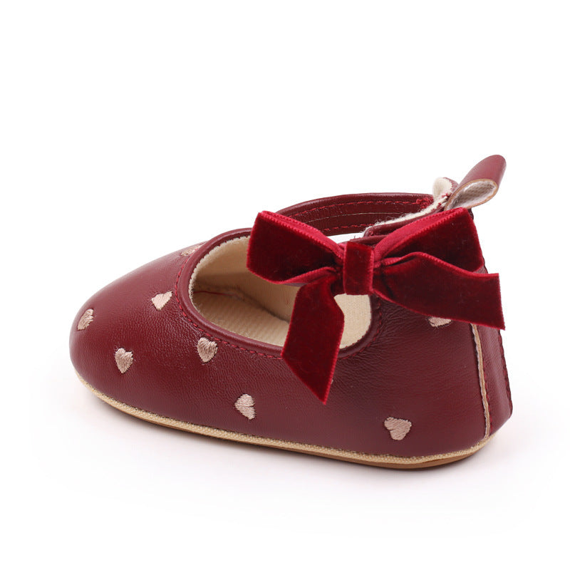 Scarpe da bambina con cuoricini