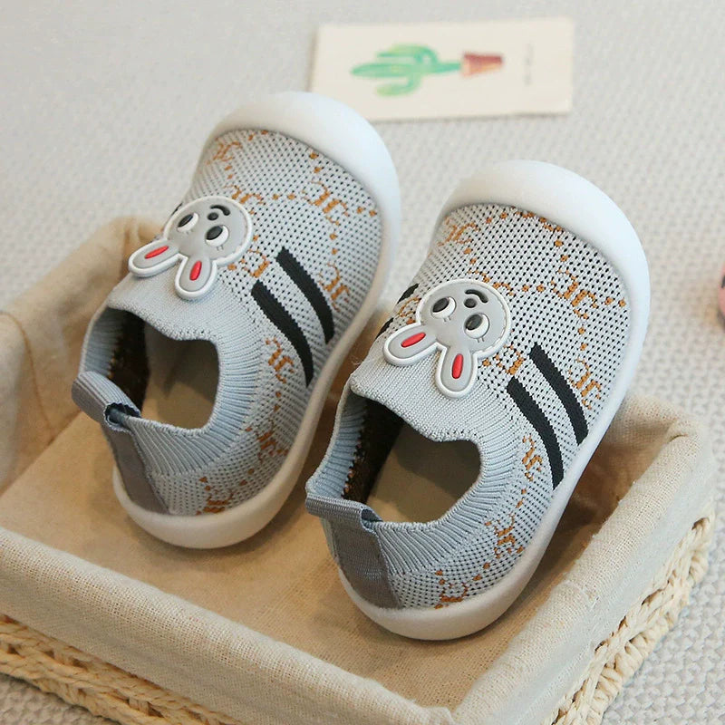 Sneakers per bambini con suola morbida e design a coniglio