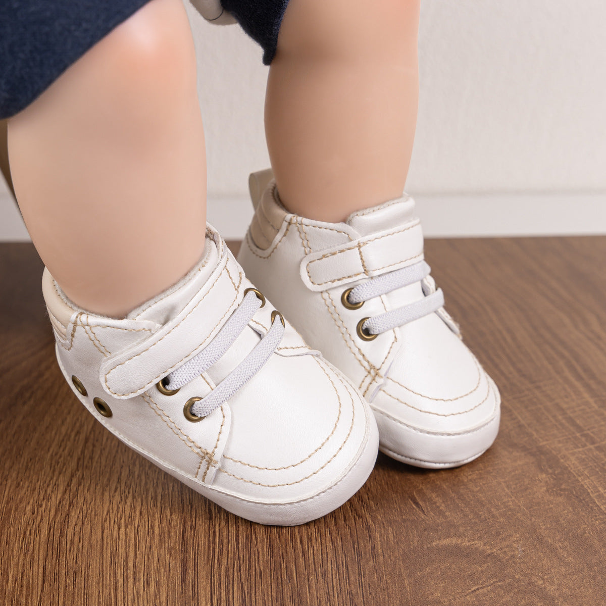 Sneakers con strappo per bambini