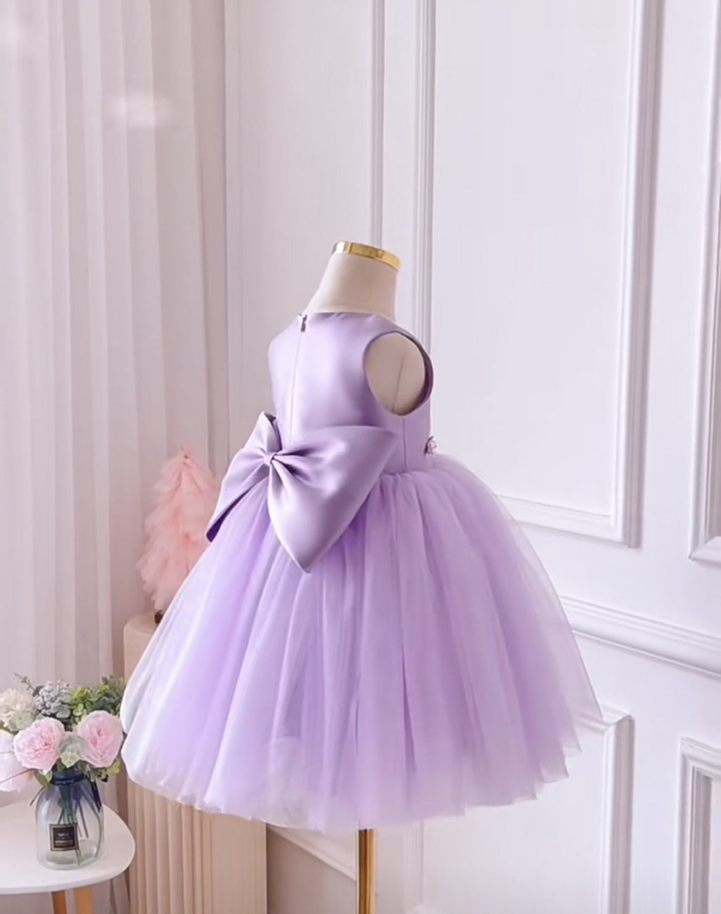 Abito da festa per bambina viola con perle