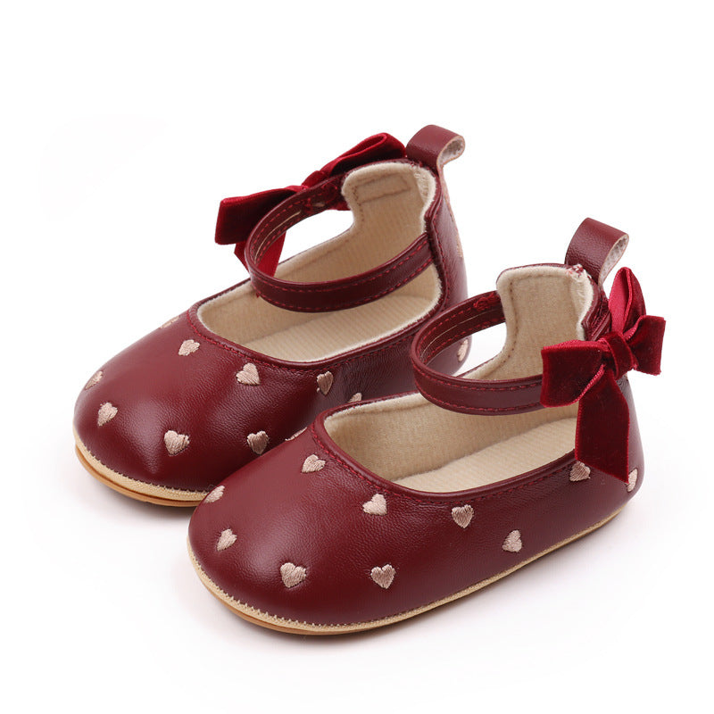 Scarpe da bambina con cuoricini