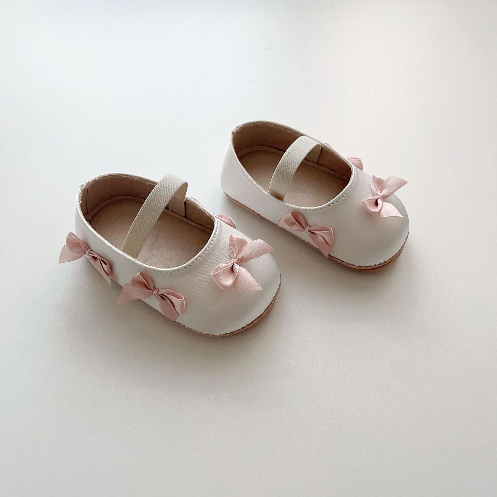 Children's Shoes with Bows