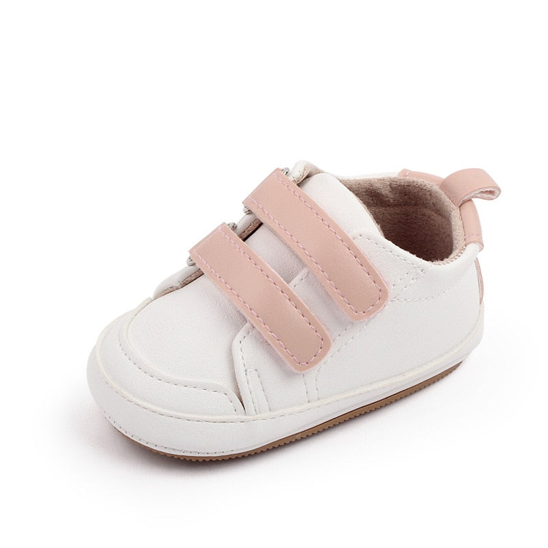 Sneakers con doppio strappo in velcro