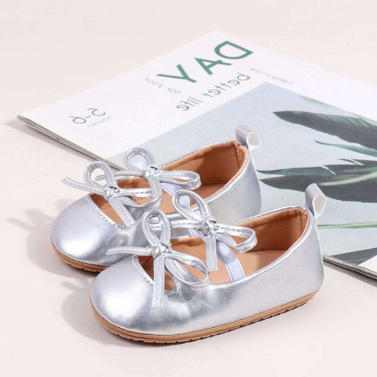 Spring Autumn Baby Girls First Walking Toddler Shoes With Fashion Design For 0-18M Soft And Comfortable TPR Sole