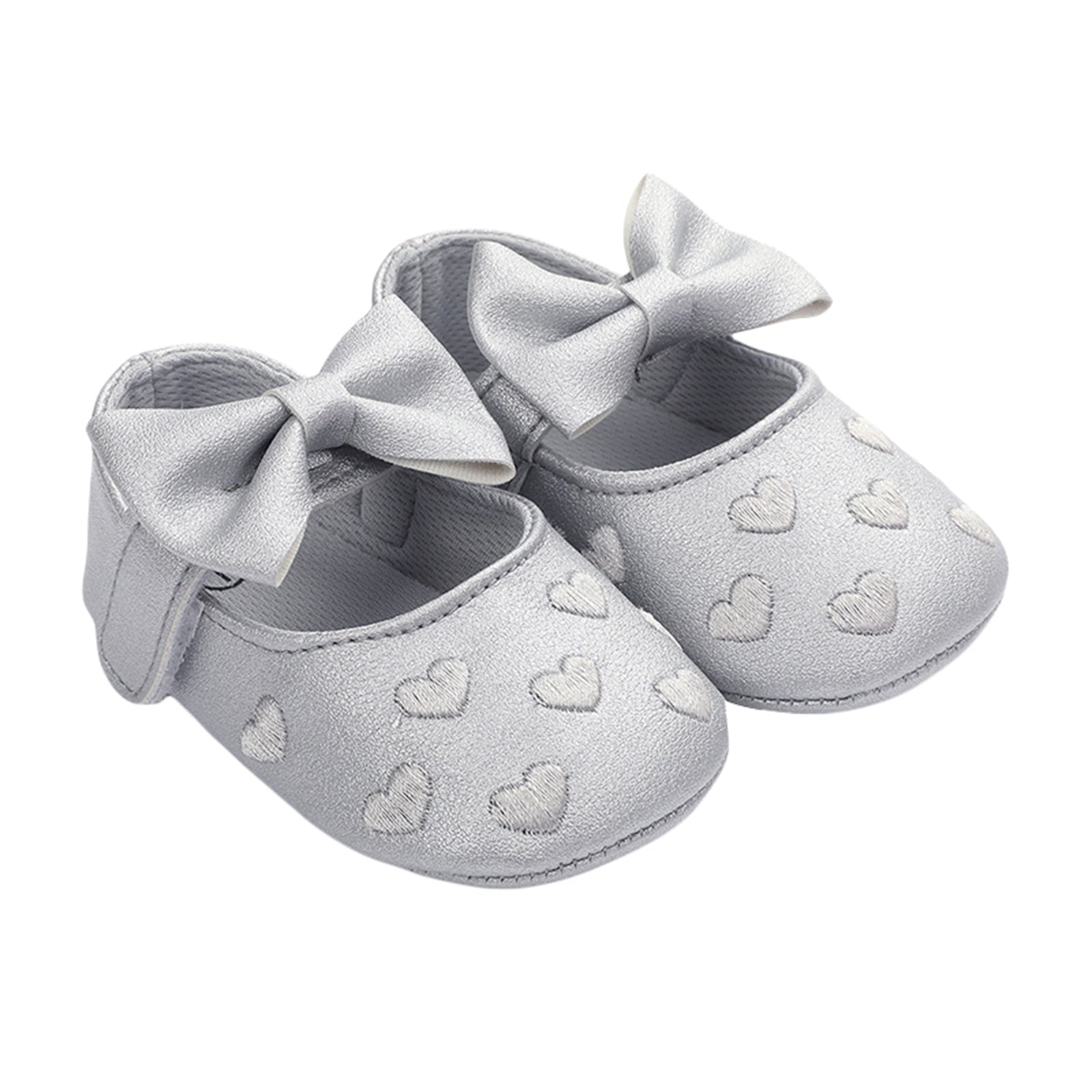 Scarpa da bambina con fiocco e cuore