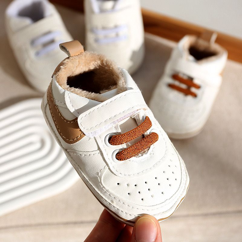 Kids Velcro Sneakers with Fur